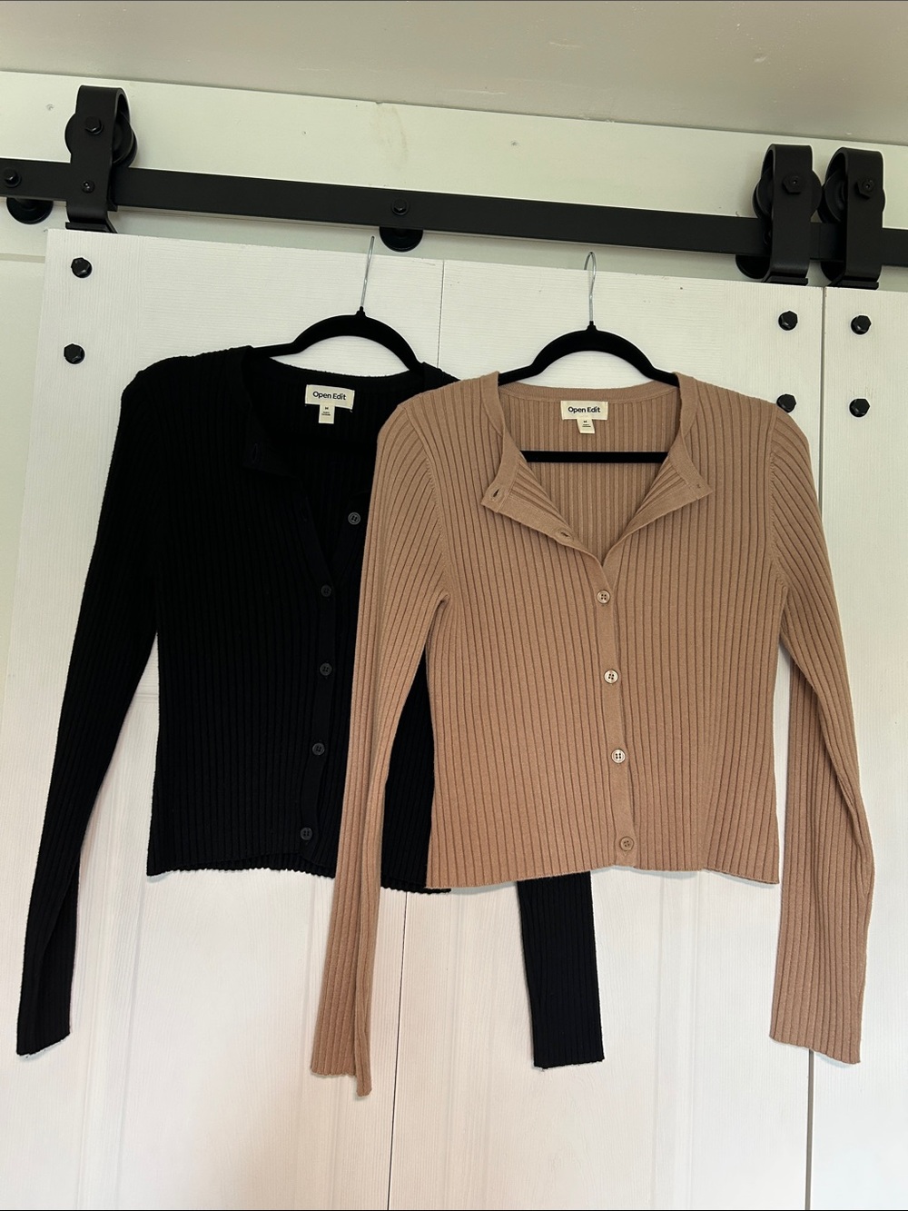 Open Edit Ribbed Button-Down Cardigan — Black & Camel